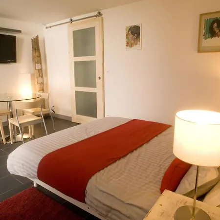 Des Canuts Дом отдыха