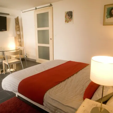 Des Canuts Bed & Breakfast